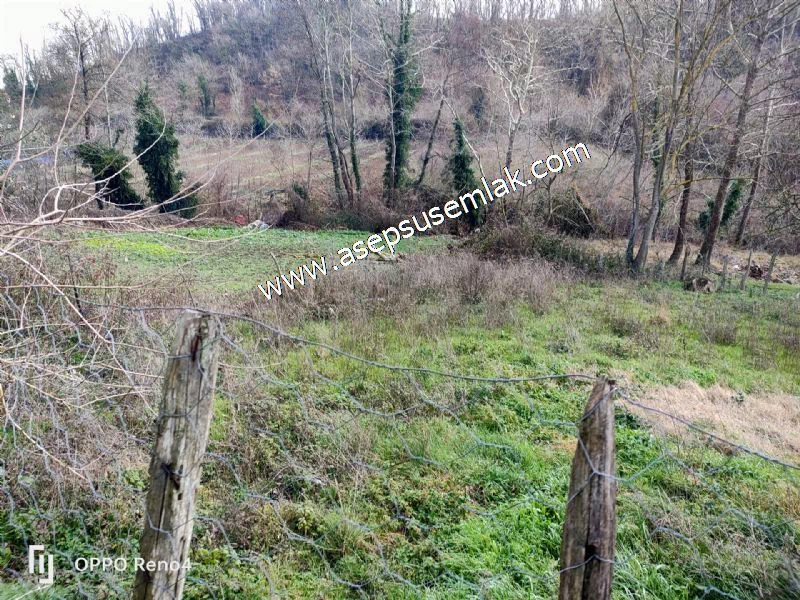 484 m2 Gönen'de Köy İçi İmarlı Arsa Dere Boyu Bağ Bahçe