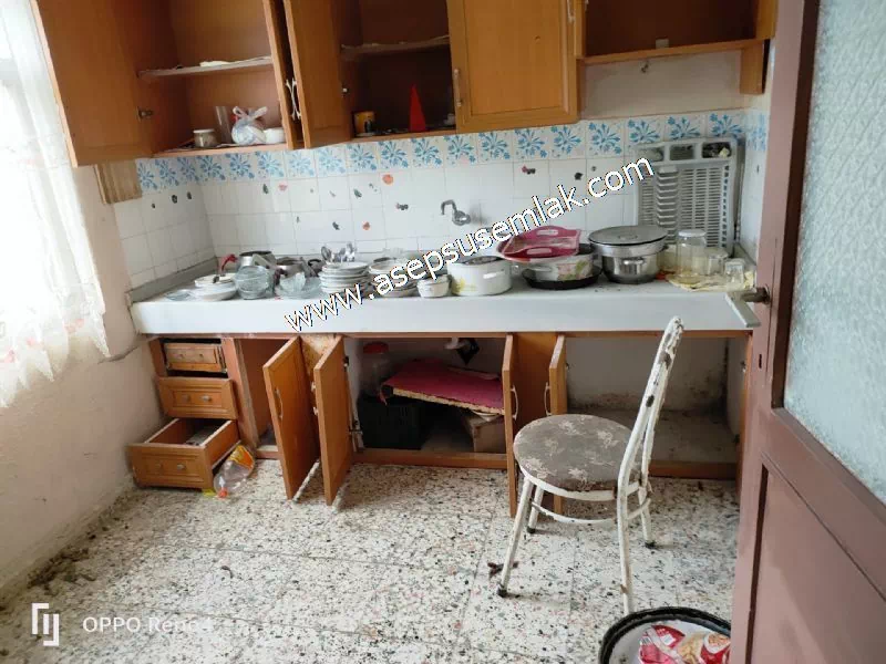 3.280 M2 Oturulabilir Müstakil Bahçeli Köy Evi, Dam, Samanlık