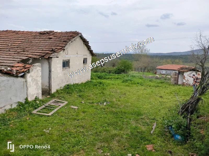 3.280 M2 Oturulabilir Müstakil Bahçeli Köy Evi, Dam, Samanlık