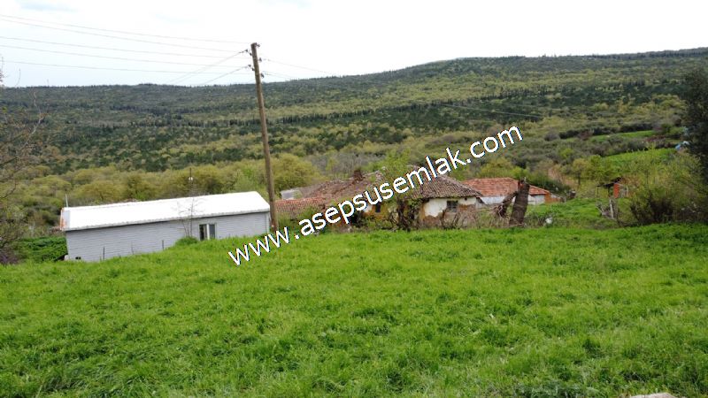 843 M2 Gönen'de Köy Evi Bahçeli Kerpiç Ev Elektrik Var.