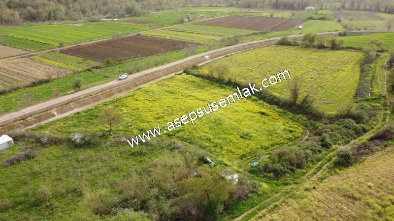 4.034 M2 Gönen Sulama Kanalına Ve Resmi Yola Cepheli Hobi Bahçesi