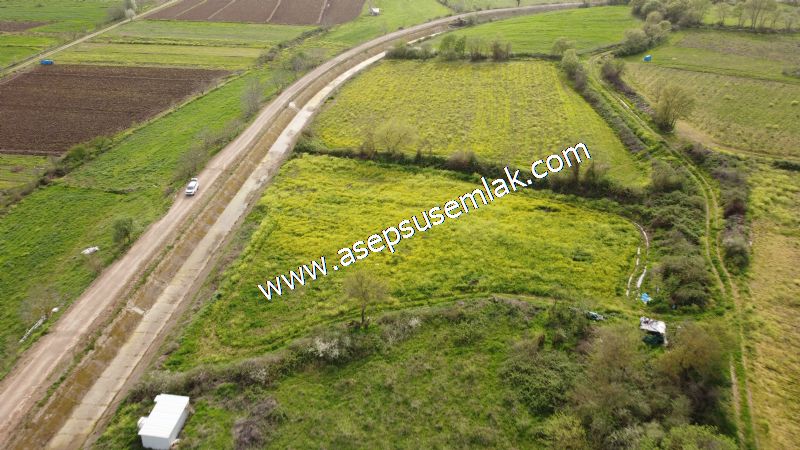 4.034 M2 Gönen Sulama Kanalına Ve Resmi Yola Cepheli Hobi Bahçesi