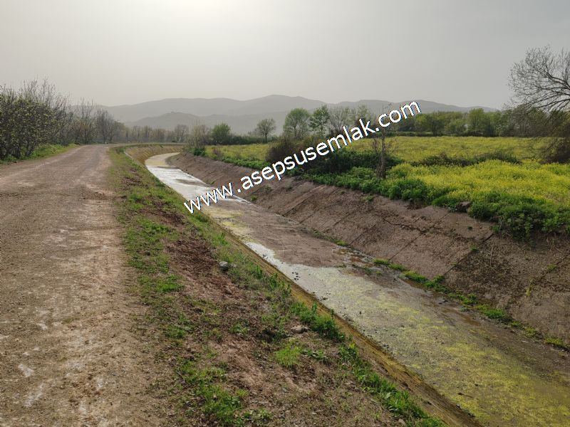 4.034 M2 Gönen Sulama Kanalına Ve Resmi Yola Cepheli Hobi Bahçesi