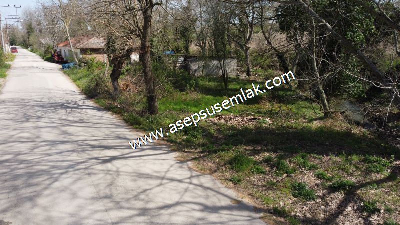 660 M2 Gönen Asfalt ve Dere Dibi %40 2 Kat İmarlı Arsa Satılık