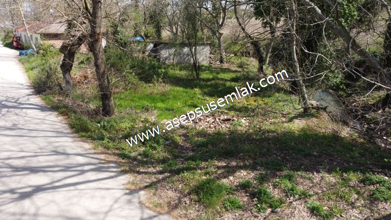 660 M2 Gönen Asfalt ve Dere Dibi %40 2 Kat İmarlı Arsa Satılık