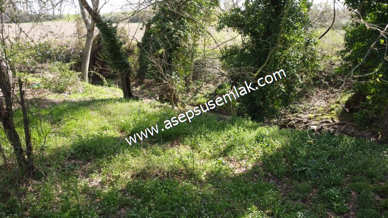 660 M2 Gönen Asfalt ve Dere Dibi %40 2 Kat İmarlı Arsa Satılık