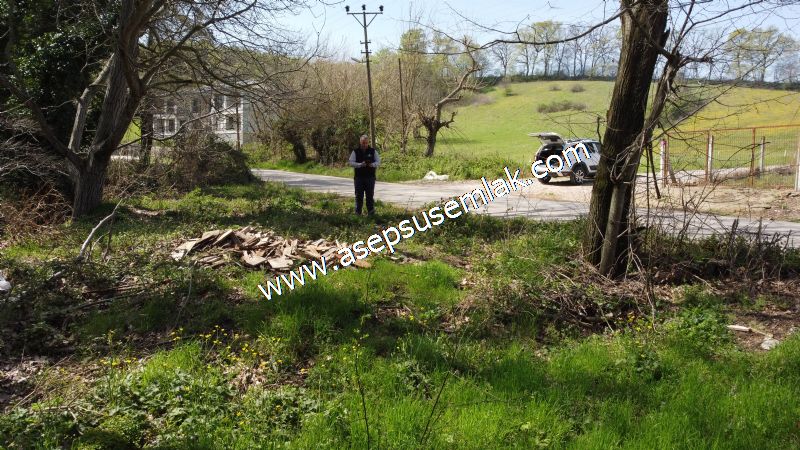 660 M2 Gönen Asfalt ve Dere Dibi %40 2 Kat İmarlı Arsa Satılık