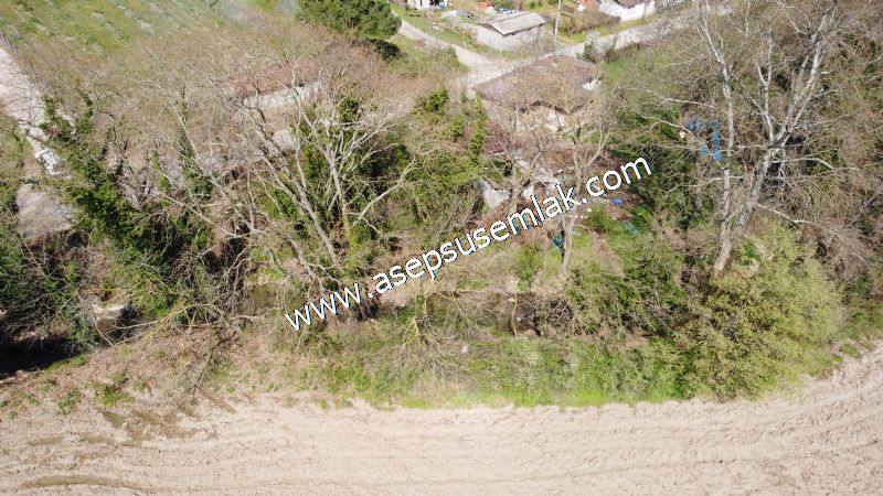 660 M2 Gönen Asfalt ve Dere Dibi %40 2 Kat İmarlı Arsa Satılık
