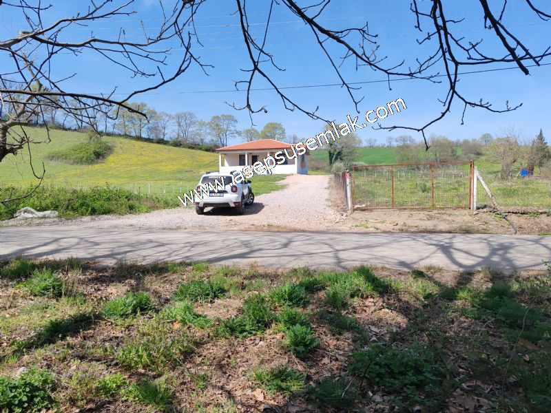 660 M2 Gönen Asfalt ve Dere Dibi %40 2 Kat İmarlı Arsa Satılık