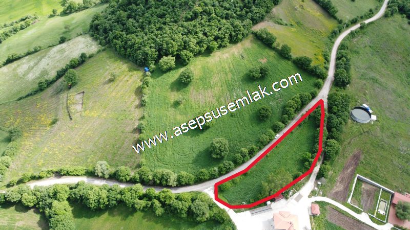 2.100 M2 Yatırımlık Meyva & Hobi Bahçesi Her Tarafı Resmi Yolu