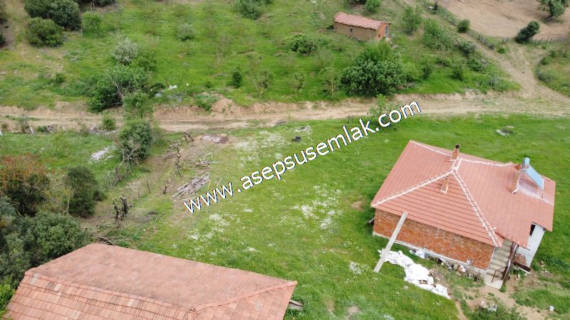 938 M2 Köy Evi İmarlı Arsa 2 Katlı Yeni Bina Oturulabilir