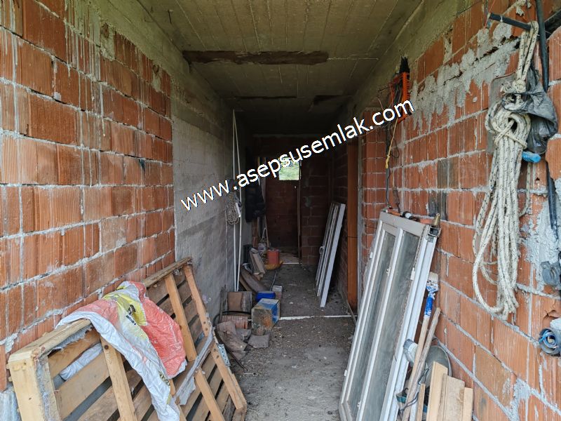 938 M2 Köy Evi İmarlı Arsa 2 Katlı Yeni Bina Oturulabilir