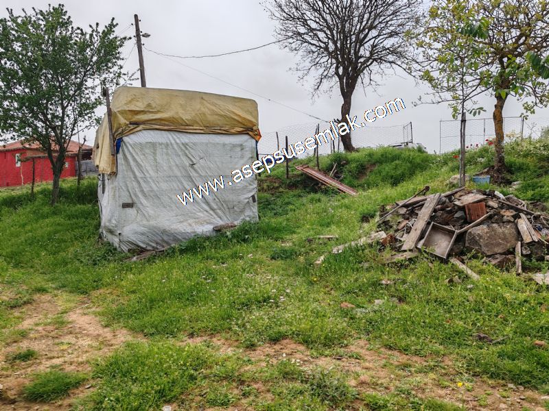 938 M2 Köy Evi İmarlı Arsa 2 Katlı Yeni Bina Oturulabilir
