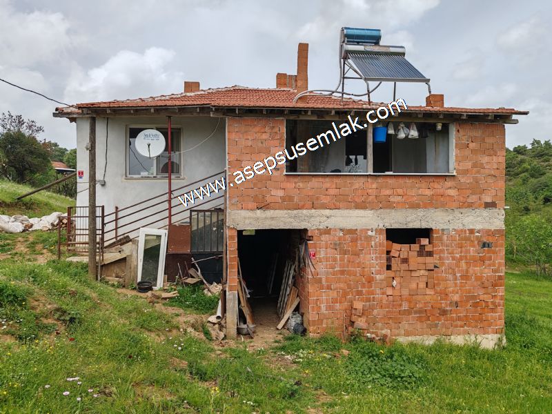 938 M2 Köy Evi İmarlı Arsa 2 Katlı Yeni Bina Oturulabilir