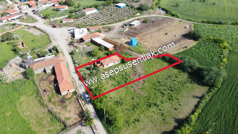 1.305 M2 Taş Ev, Köy Evi, Arsa, GÖNEN ULUKIR'DA ASEPSUS EMLAK'TA