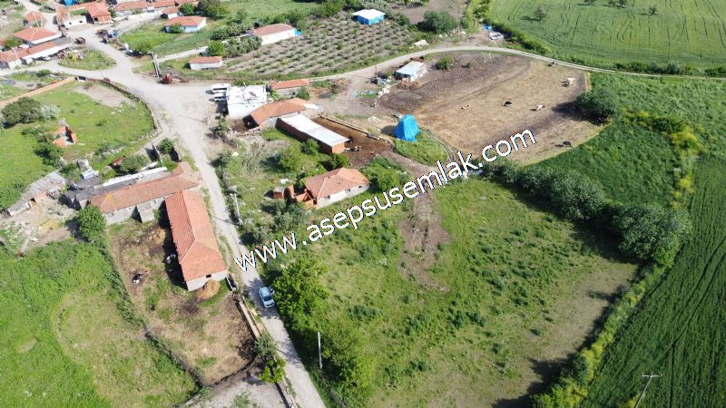 1.305 M2 Taş Ev, Köy Evi, Arsa, GÖNEN ULUKIR'DA ASEPSUS EMLAK'TA