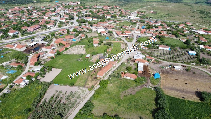 1.305 M2 Taş Ev, Köy Evi, Arsa, GÖNEN ULUKIR'DA ASEPSUS EMLAK'TA