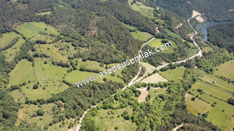 14.549 m2 Hobi Bahçesi Çiftlik Bağ-Bahçe Asfalt & Dereye Cepheli