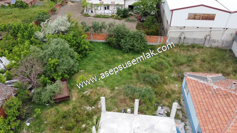 713 M2 MANYAS YENİMAHALLE 3 KAT KONUT İMARLI ARSA ASEPSUS EMLAK