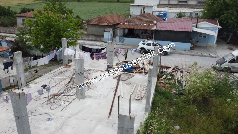 713 M2 MANYAS YENİMAHALLE 3 KAT KONUT İMARLI ARSA ASEPSUS EMLAK
