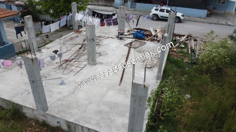 713 M2 MANYAS YENİMAHALLE 3 KAT KONUT İMARLI ARSA ASEPSUS EMLAK