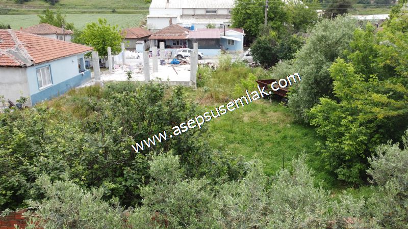 713 M2 MANYAS YENİMAHALLE 3 KAT KONUT İMARLI ARSA ASEPSUS EMLAK