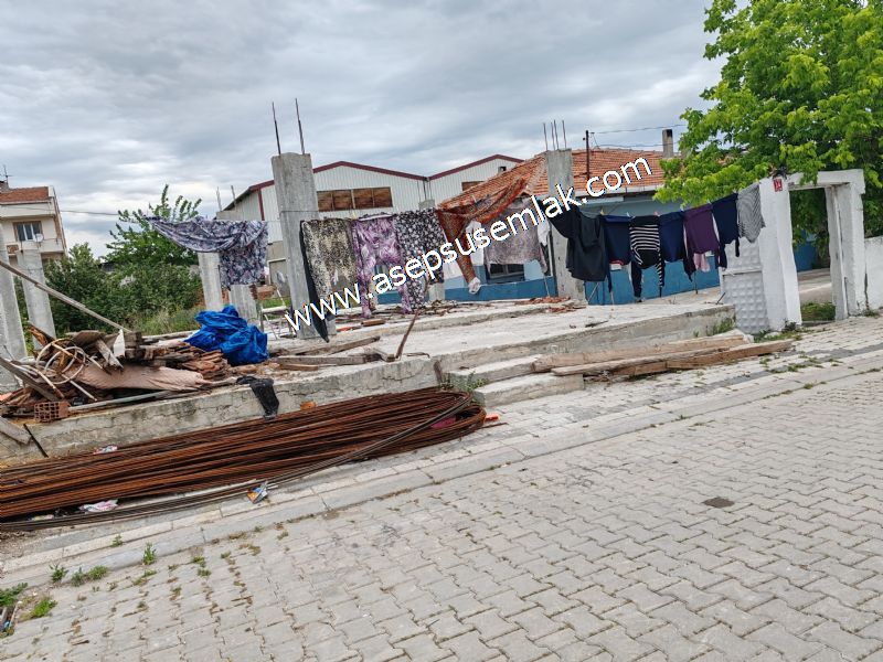 713 M2 MANYAS YENİMAHALLE 3 KAT KONUT İMARLI ARSA ASEPSUS EMLAK