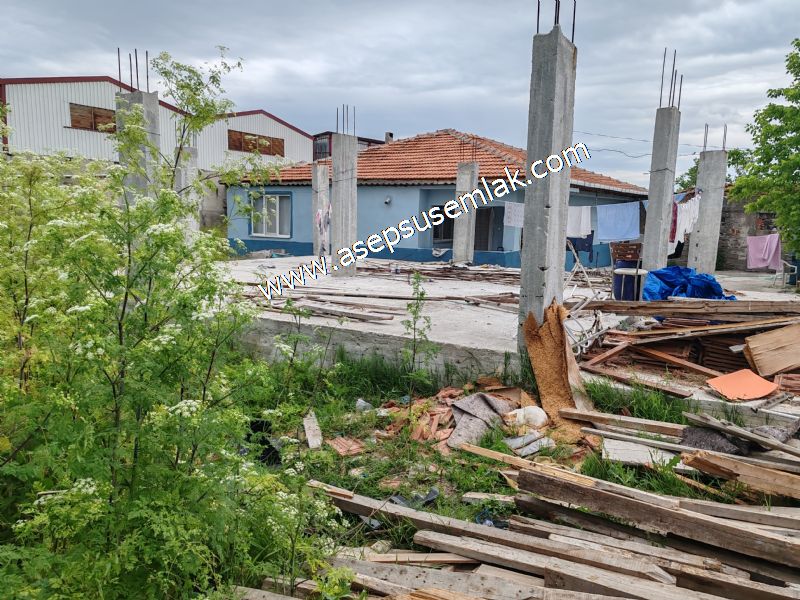 713 M2 MANYAS YENİMAHALLE 3 KAT KONUT İMARLI ARSA ASEPSUS EMLAK