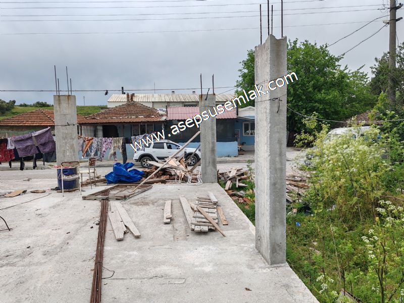713 M2 MANYAS YENİMAHALLE 3 KAT KONUT İMARLI ARSA ASEPSUS EMLAK