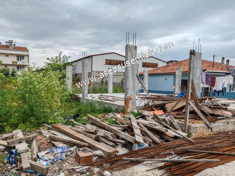 713 M2 MANYAS YENİMAHALLE 3 KAT KONUT İMARLI ARSA ASEPSUS EMLAK