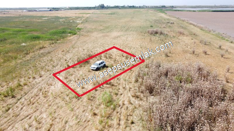 301 m2 Yatırımlık Müstakil Villa İmarlı Arsa Çifteleşmelerde