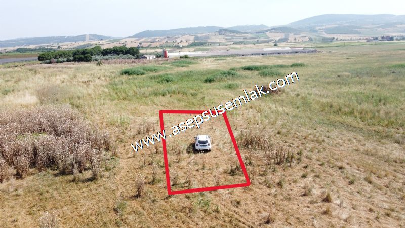 301 m2 Yatırımlık Müstakil Villa İmarlı Arsa Çifteleşmelerde