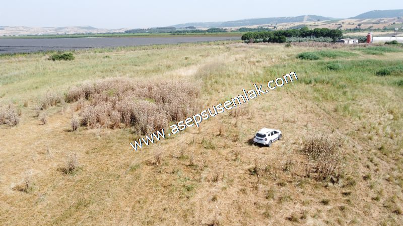 301 m2 Yatırımlık Müstakil Villa İmarlı Arsa Çifteleşmelerde