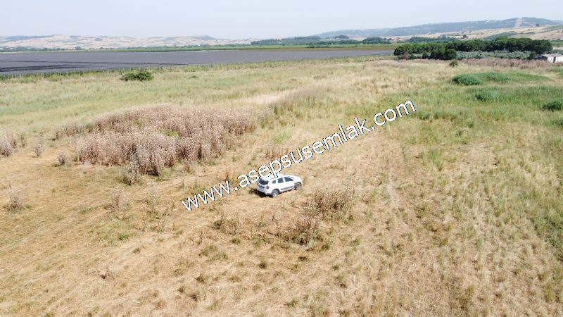 301 m2 Yatırımlık Müstakil Villa İmarlı Arsa Çifteleşmelerde