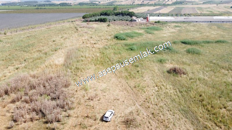 301 m2 Yatırımlık Müstakil Villa İmarlı Arsa Çifteleşmelerde
