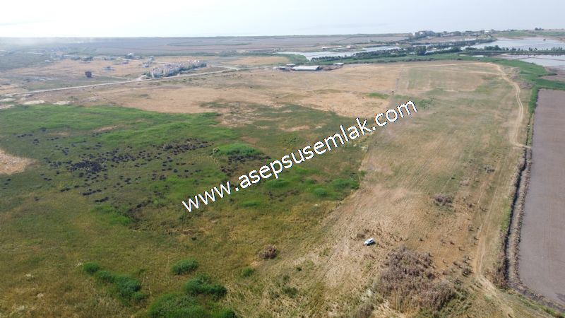 301 m2 Yatırımlık Müstakil Villa İmarlı Arsa Çifteleşmelerde