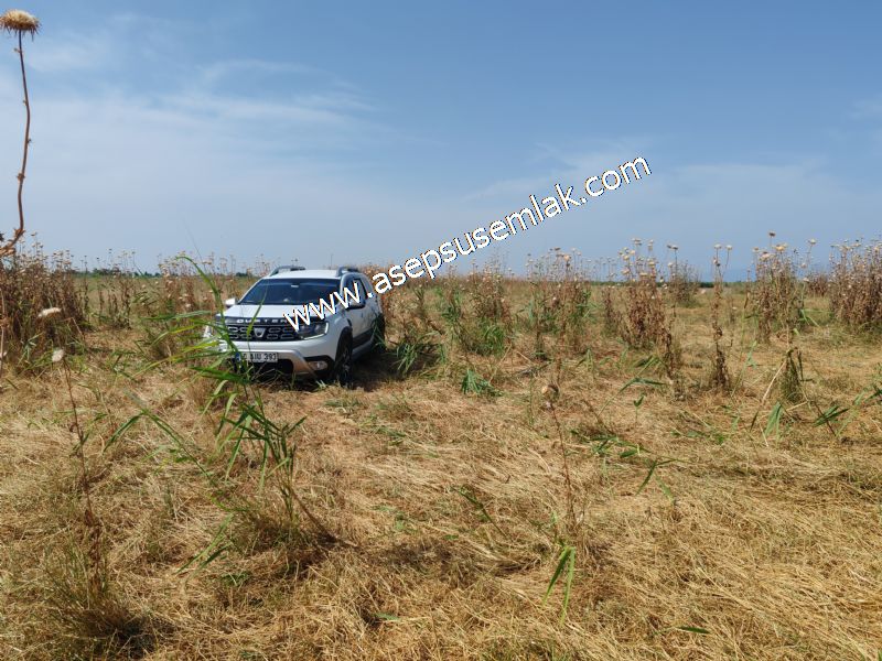 301 m2 Yatırımlık Müstakil Villa İmarlı Arsa Çifteleşmelerde