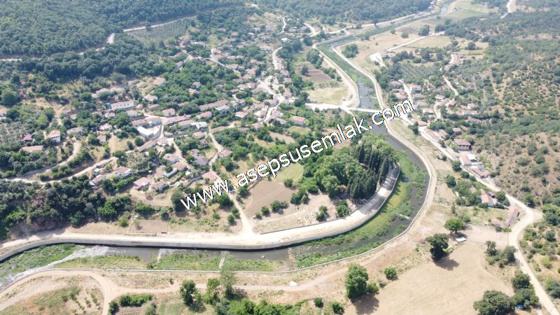 1.700 m2 Müstakil Köy Evi Arsa Meyve Bahçeli Bağ-Bahçe Dereköyde