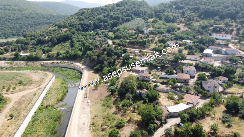 1.700 m2 Müstakil Köy Evi Arsa Meyve Bahçeli Bağ-Bahçe Dereköyde