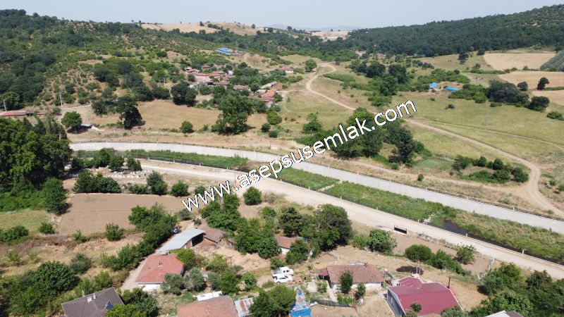 1.700 m2 Müstakil Köy Evi Arsa Meyve Bahçeli Bağ-Bahçe Dereköyde