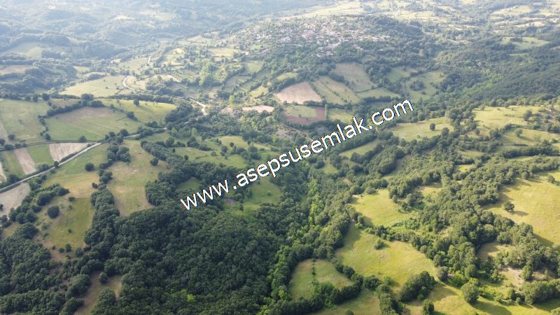9.640 m2 Çiftlik, Bağ-Bahçe Su Çeşme Var Kadastro Yola Cepheli