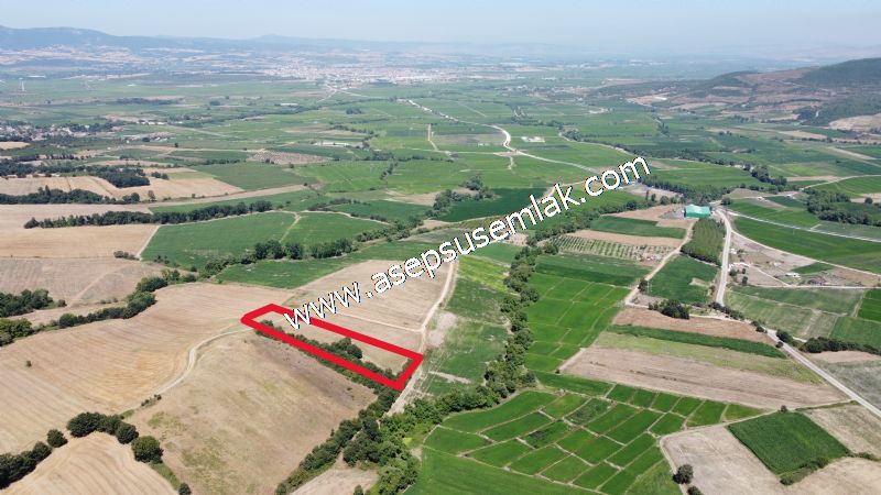 8.480 m2 Çiftlik Bağ-Bahçe K.Pompaj Su Var Kadastro Yola Cepheli
