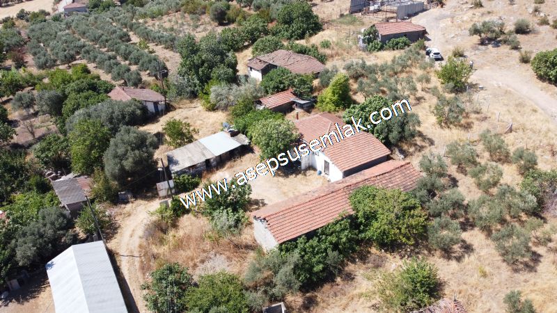 1.086 m2 Müstakil Köy Evi Arsa Bağ-Bahçe Samanlık Dam Gönen'de
