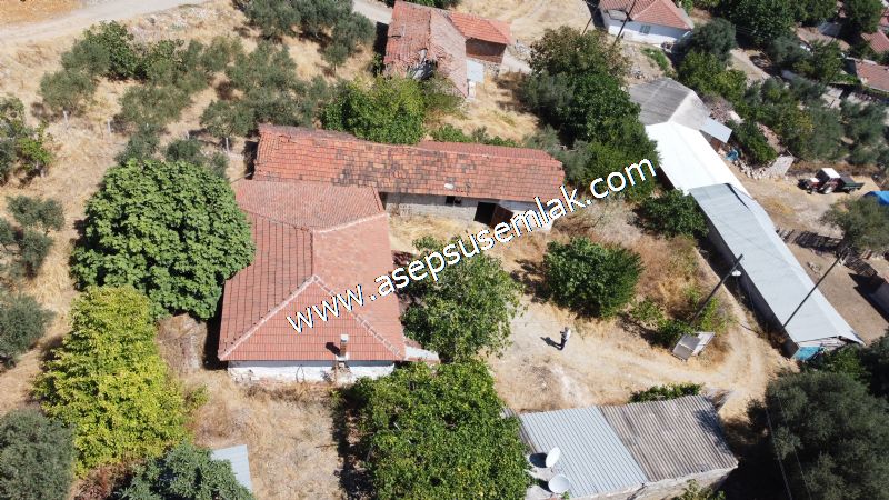 1.086 m2 Müstakil Köy Evi Arsa Bağ-Bahçe Samanlık Dam Gönen'de