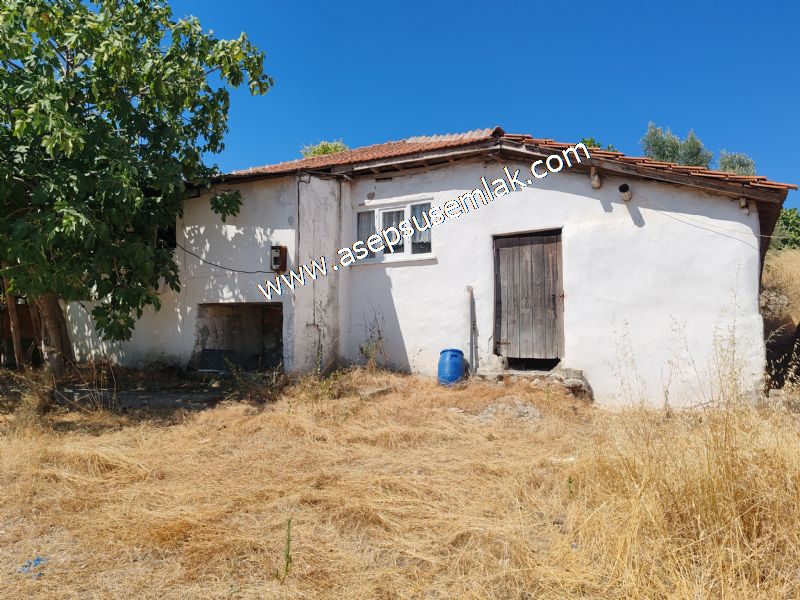 1.086 m2 Müstakil Köy Evi Arsa Bağ-Bahçe Samanlık Dam Gönen'de