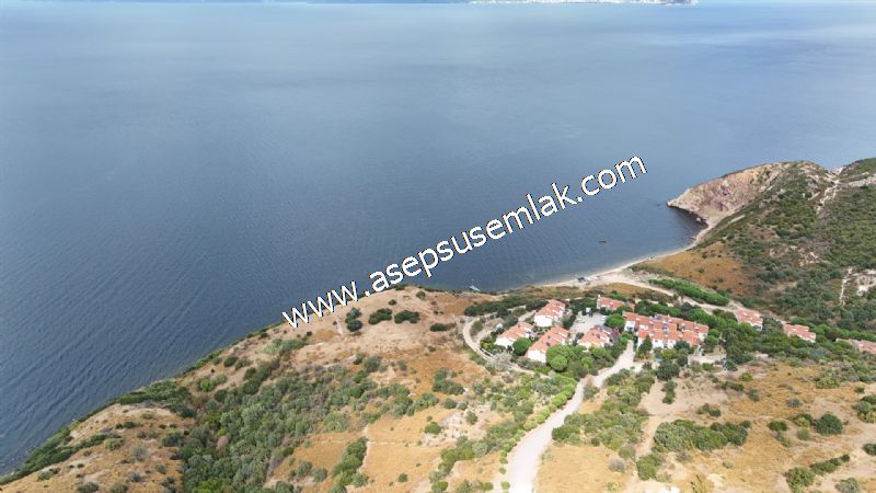 VİLLA 150 m2 (3+1) 2 Katlı Bahçeli, Oyun Parkı, Güvenlikli VİLLA