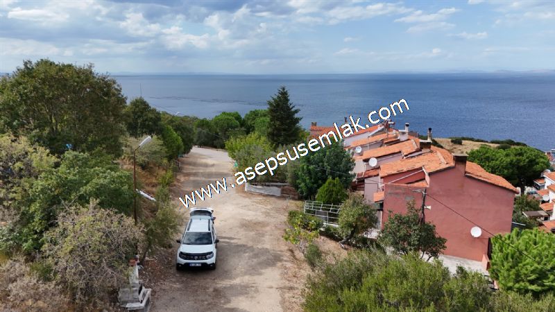 VİLLA 150 m2 (3+1) 2 Katlı Bahçeli, Oyun Parkı, Güvenlikli VİLLA