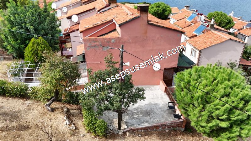 VİLLA 150 m2 (3+1) 2 Katlı Bahçeli, Oyun Parkı, Güvenlikli VİLLA