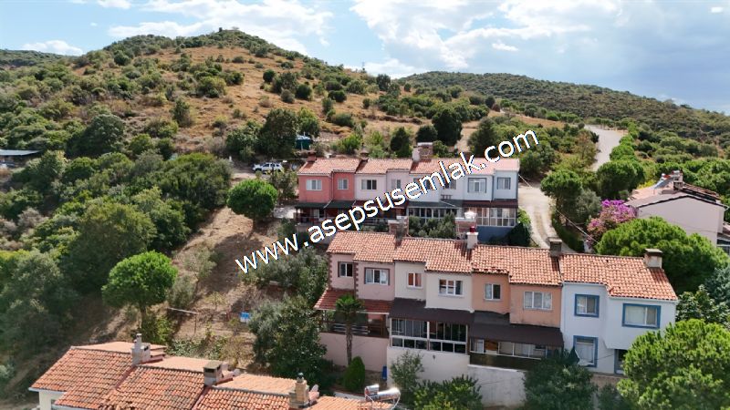 VİLLA 150 m2 (3+1) 2 Katlı Bahçeli, Oyun Parkı, Güvenlikli VİLLA