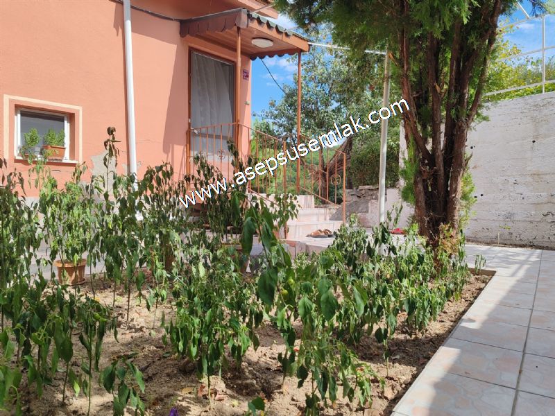 VİLLA 150 m2 (3+1) 2 Katlı Bahçeli, Oyun Parkı, Güvenlikli VİLLA